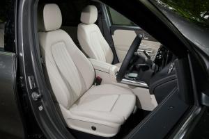 Mercedes-Benz GLA200d 4Matic Progressive Line 2020 года  (JP)